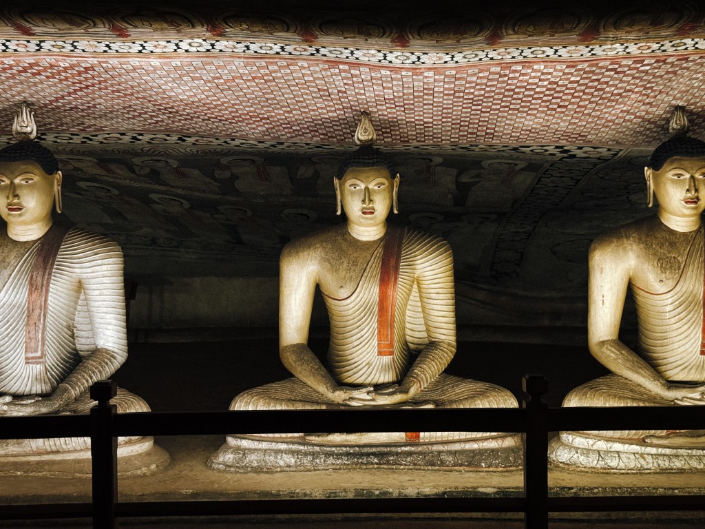 Dambulla cave temples